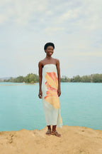 Vestido Longo Sem Alças Estampado Vestida De Flor