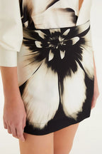 Saia Curta Estampada Maya