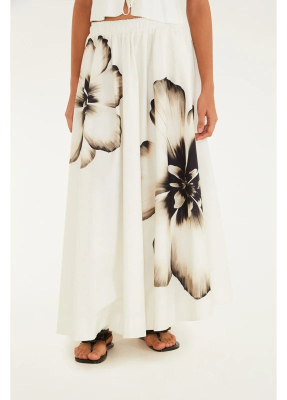 Saia Evasê Estampada Maya