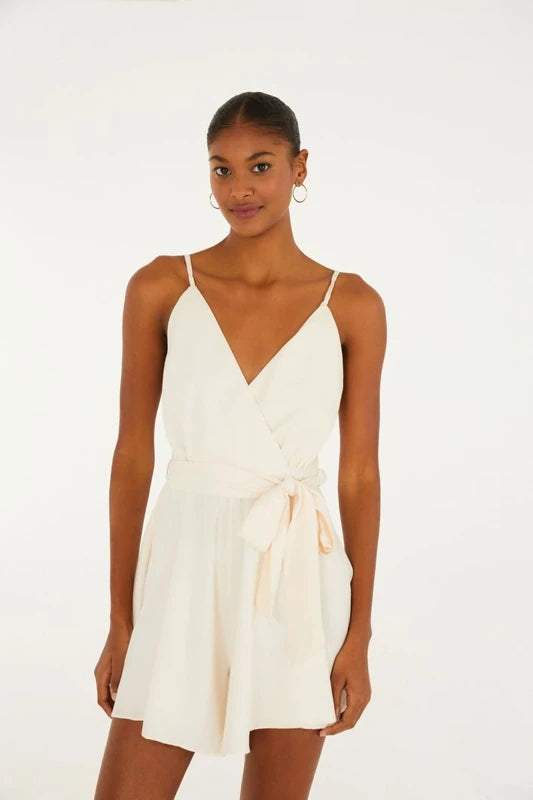 Macaquinho Bege Macrame