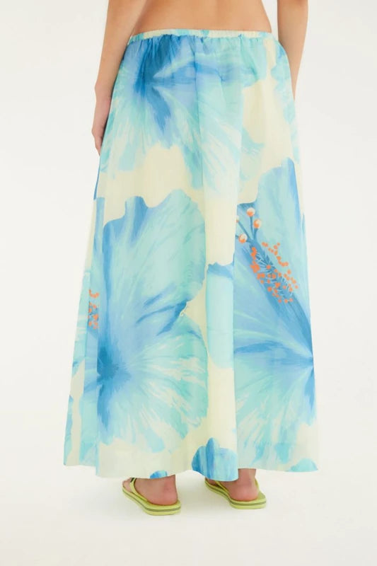 Saia Estampada Vestida De Flor