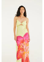 Vestido Enviesado Estampado Lírio Tropical