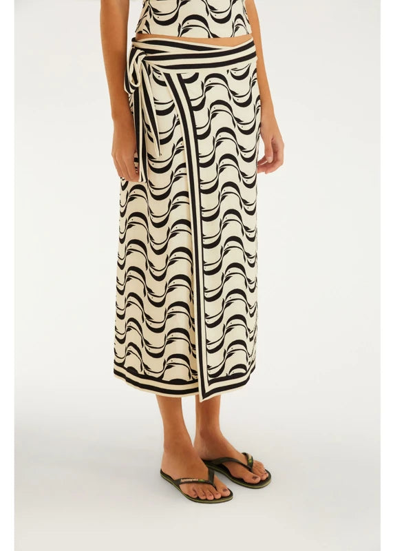 Saia Midi Transpasse Estampada Peixe Copa