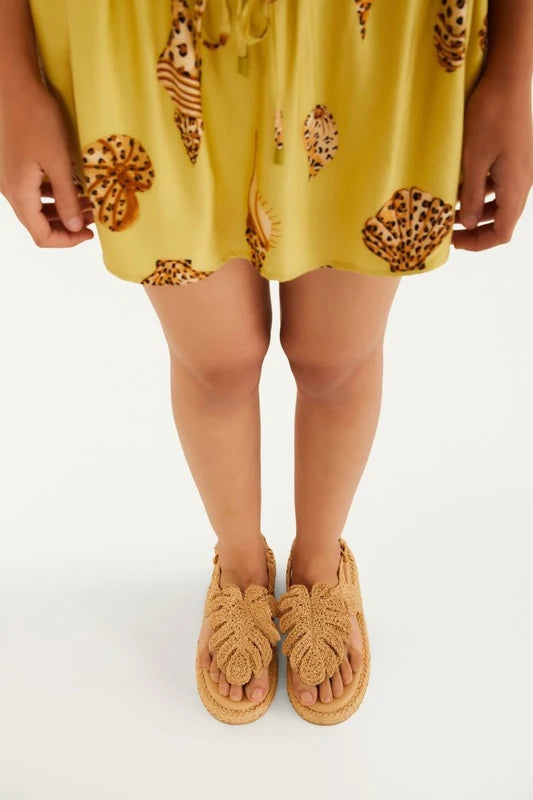 Sandália Rasteira Monstera Ráfia